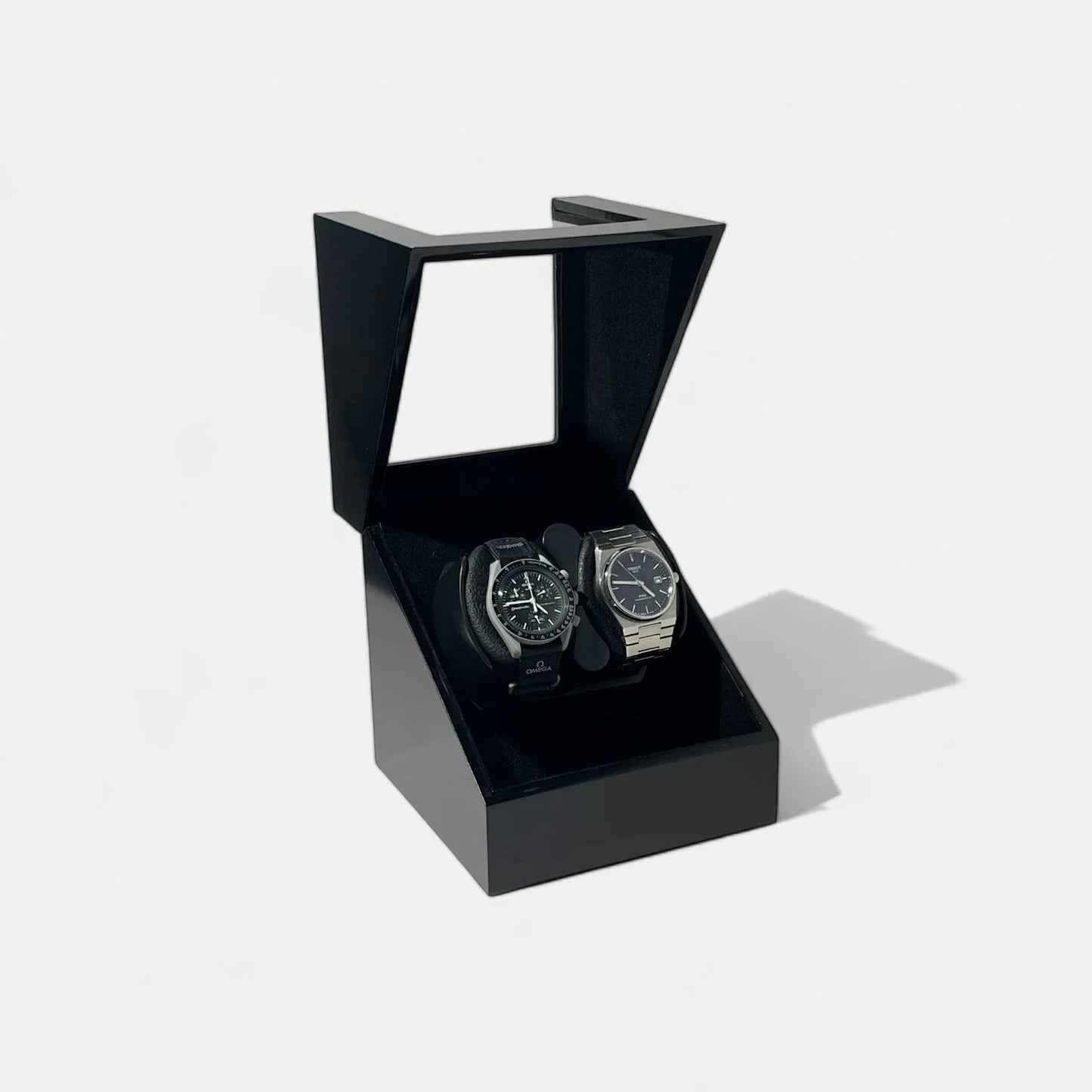 Atlas Watch Winder, Noir Colour, Front Side, Open