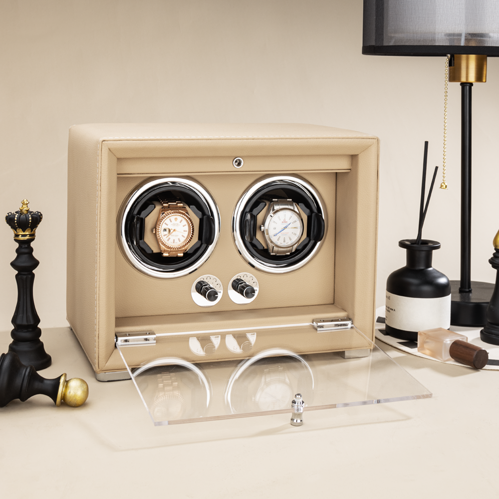 High Roller Gift Set, Taurus Watch Winder Creme, Detail, Front Side